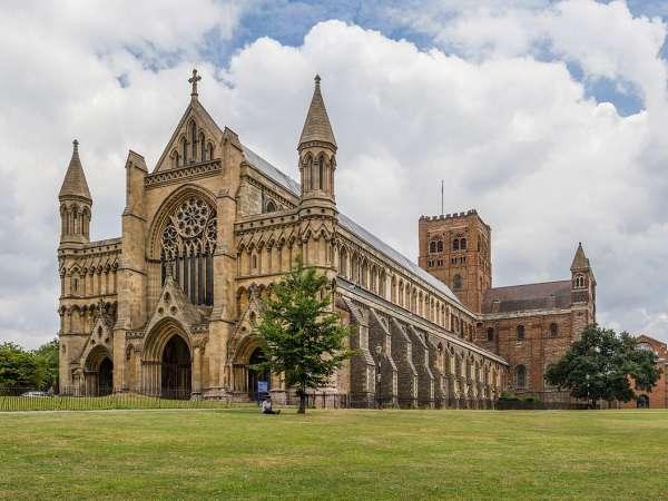  How to travel from St Pancras airport to St Albans?