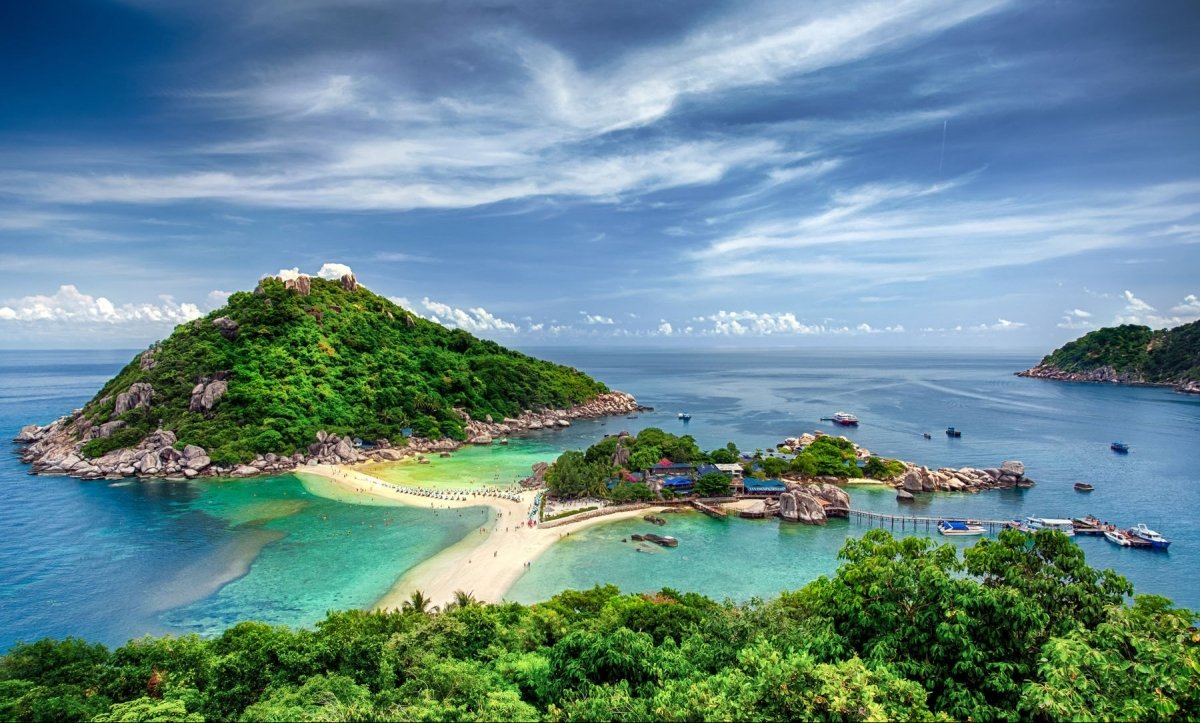 Таиланд с 1 ноября примет привитых туристов из 46 стран без карантина