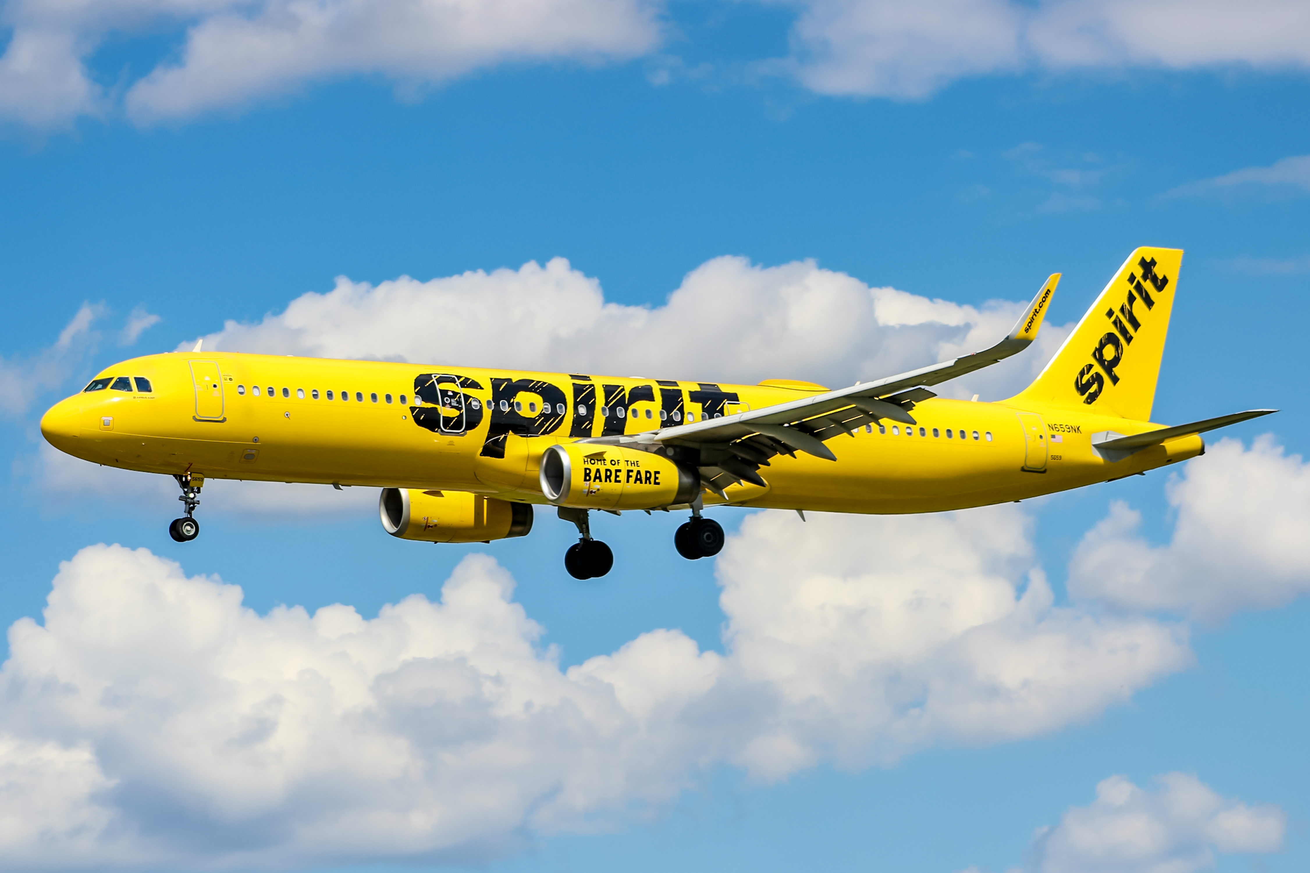 Spirit Airlines launches daily, nonstop service from San Antonio to Las Vegas and Orlando