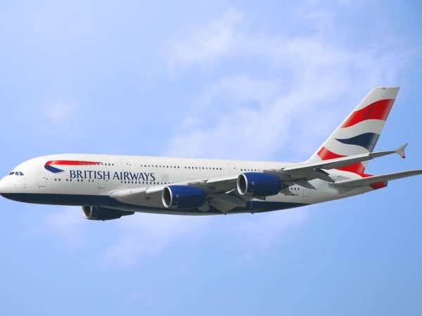  British Airways adds new London City routes