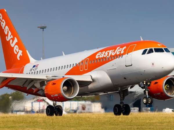  easyJet launches flights for the first time to Istanbul