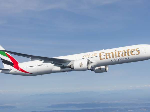 Emirates to add five weekly flights to its flight schedule to Algeria